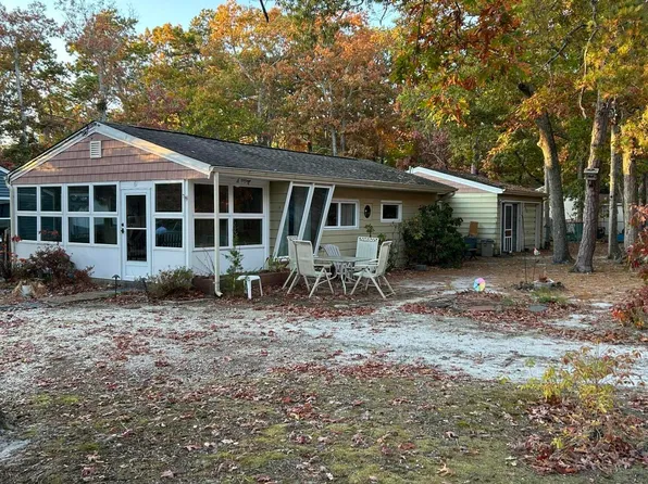 61 Holly Drive, Waretown, NJ 08758