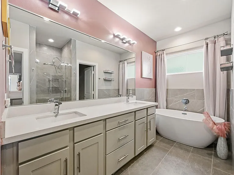 3314 Hutchins St — Photo 14