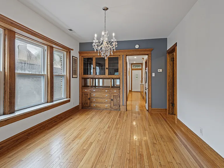 1648 N Saint Louis Ave #2 — Photo 5