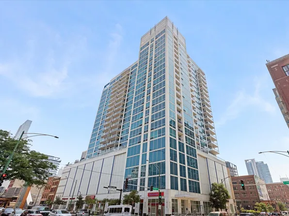 757 N Orleans St #1609, Chicago, IL 60610