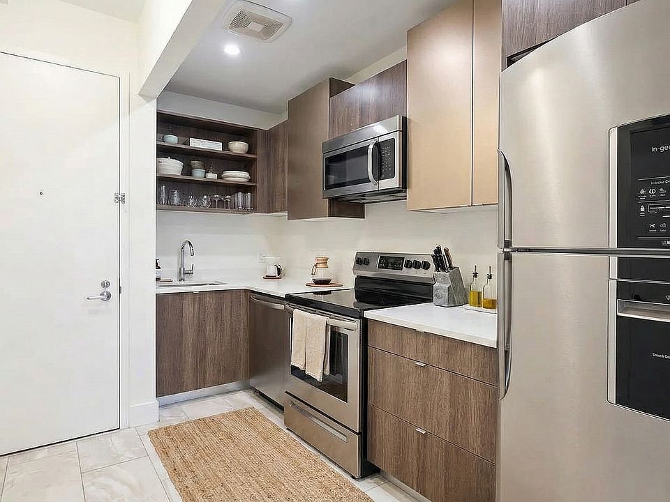 1st image of 212 W 133rd St #3F