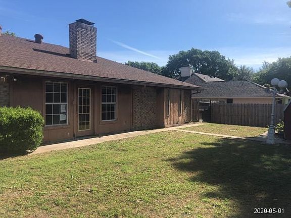 3rd image of 1341 Windingbrook Dr