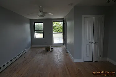 Rented by aptsandlofts.com