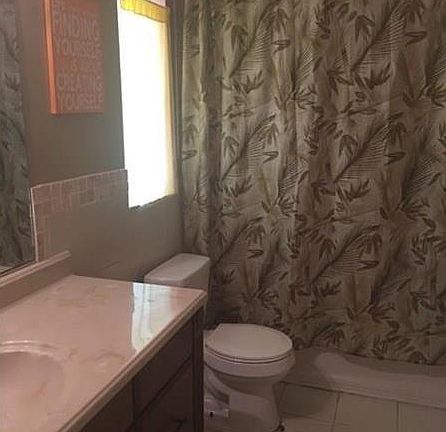 2nd bathroom