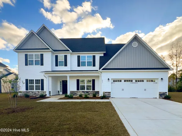 821 Colchester Reef Run, Sneads Ferry, NC 28460