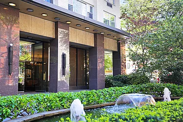 The Cambridge at 500 East 85th Street in Yorkville