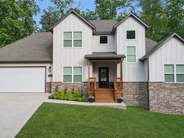 86 Rillington Dr, Bella Vista, AR 72714