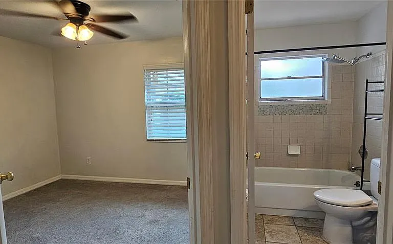 25 N Glenwood Ave — Photo 10