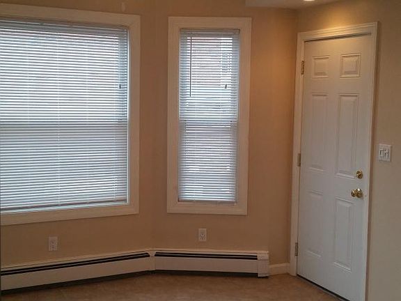 4th image of 71 Pecker St Fl 2nd