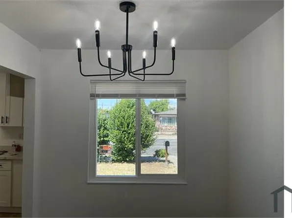 814 Carpino Ave, Pittsburg, CA 94565