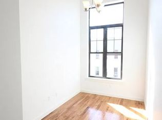 326 Harman St APT 2R, Brooklyn, NY 11237