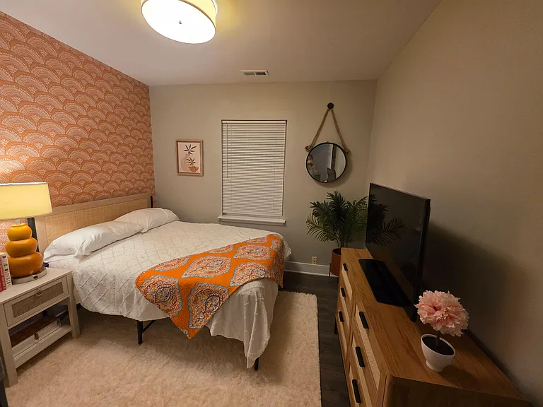 Boho Chic Styled Room. Full-size memory mattress, dresser, seating TC