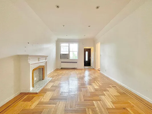 Rented by Doorway NYC, LLC | media 20
