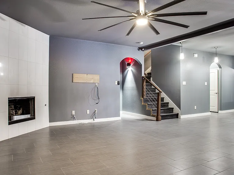 1713 Lake Pine Dr — Photo 6