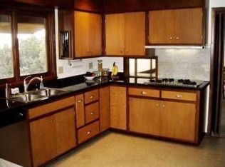 318 Navajo Rd, Los Alamos, NM 87544