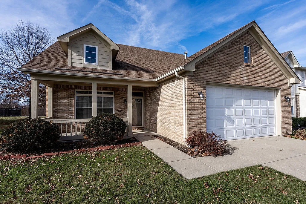 7672 Monterey Cir photo 1