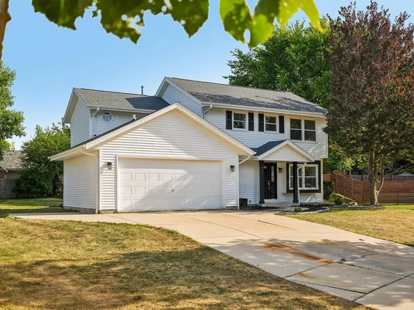 601 E Jessica CIRCLE, Oak Creek, WI 53154