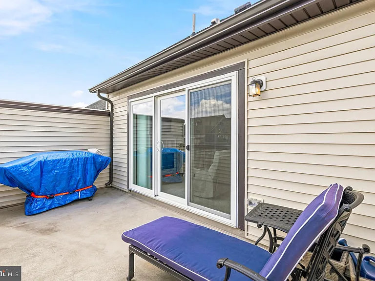 7353 Mountaineer Dr — Photo 36