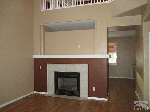2nd image of 5 Slayton Ct