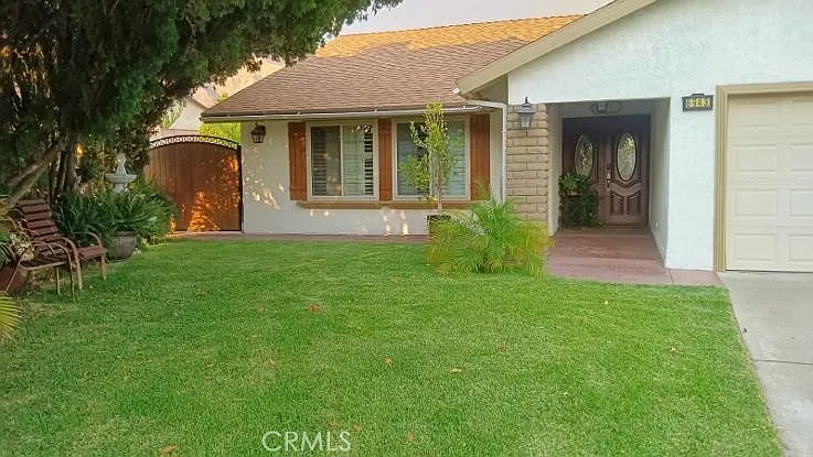 6943 Oleander Ave
