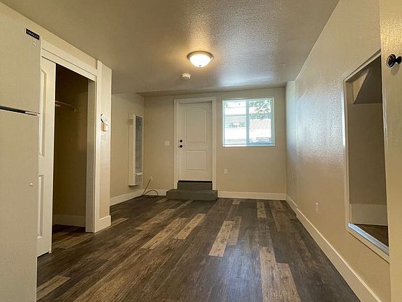4th image of 869 San Benito St #11478570