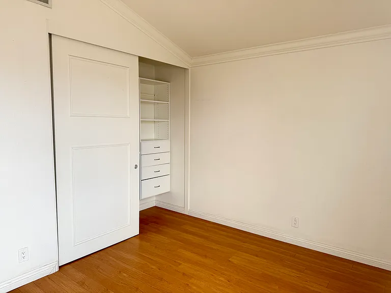 15981 Lofty Trail Dr — Photo 17