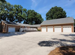 1249 Union Cross Rd, Kernersville, NC 27284