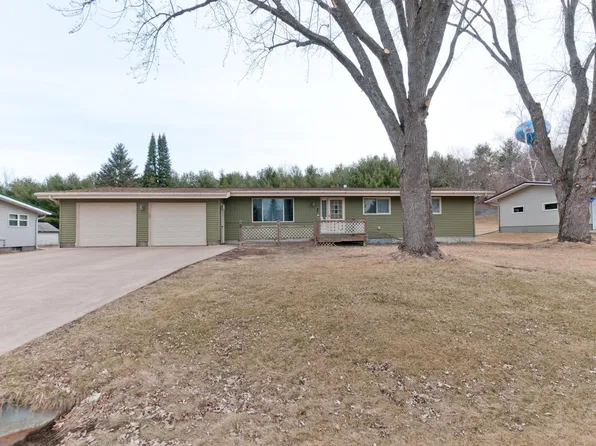 209 E Poplar Ave, Cameron, WI 54822