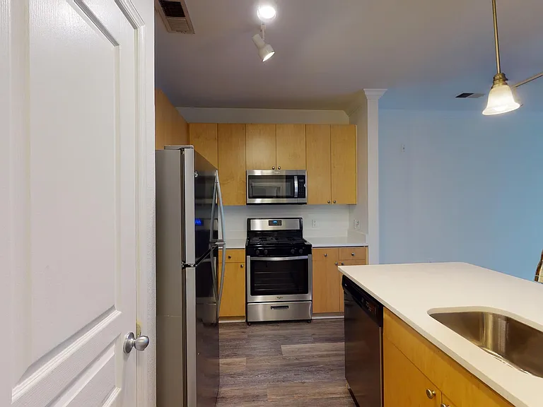 Sullivan Place — Photo 144