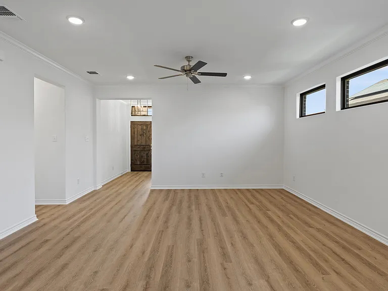 7310 Caladium Dr — Photo 4