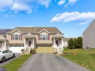 521 Fox Ridge Ln, Lebanon, PA 17042