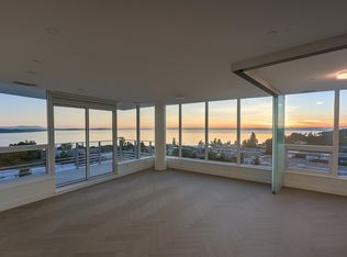1342 Johnston Rd #705, White Rock, BC