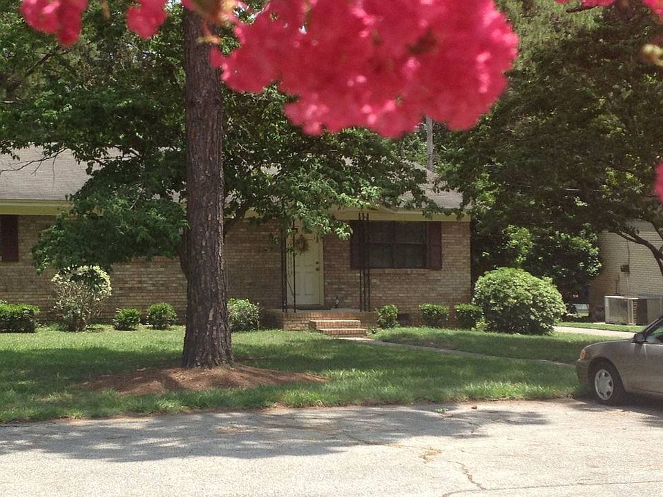 1st image of 1597 Coombs Dr #1