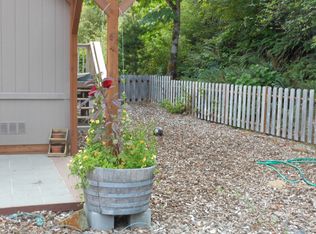 9825 Us Highway 199 SPC 88, Gasquet, CA