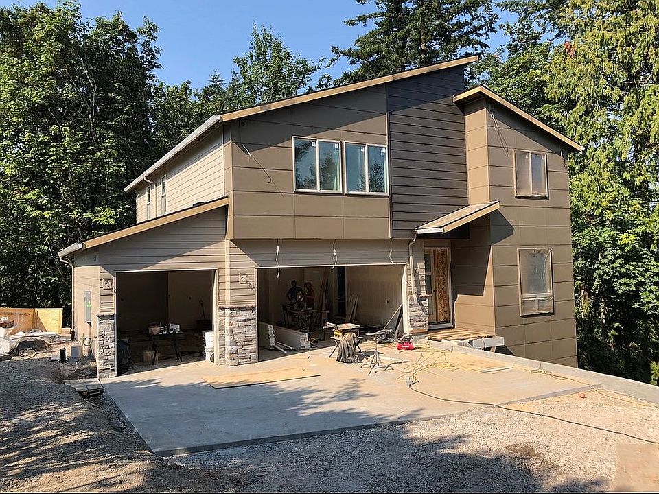 2nd image of 11803 SE Clover Ln