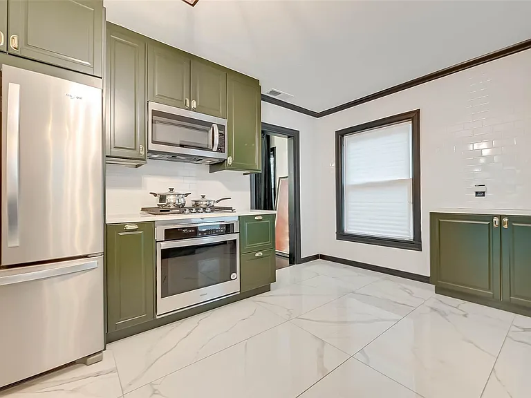 3222 Oakdale St — Photo 18