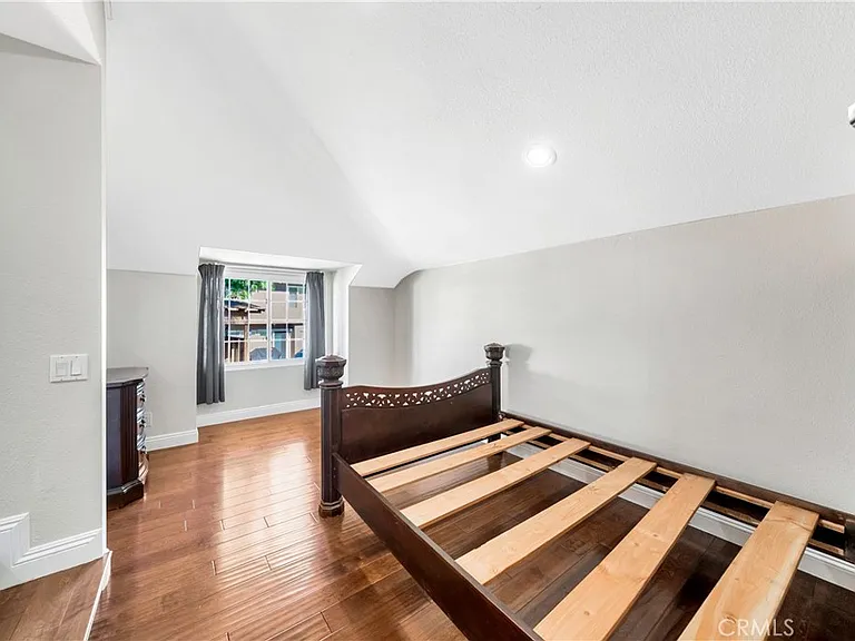 24692 Julie Ave — Photo 29
