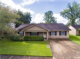 1800 Lafitte Dr, La Place, LA 70068