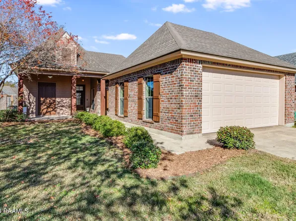 102 Rivergrass Dr, Lafayette, LA 70508