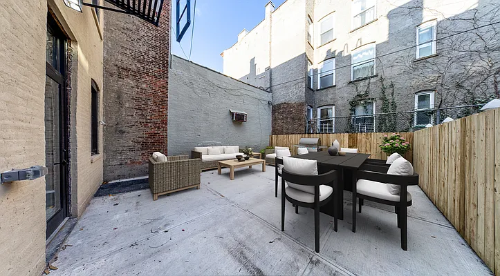 Rented by Platinum Properties | media 15