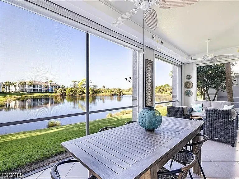 3 bed, 3.0 bath, 2060 sqft, $10,000 — Photo 4
