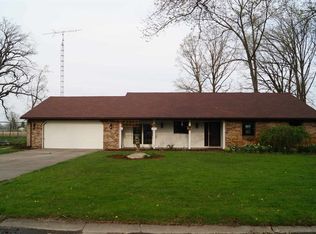 7902 N Tanglewood Ln, Muncie, IN 47304