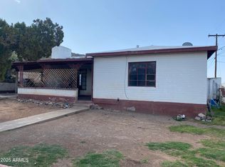 233 W Terrace Dr, Superior, AZ 85173