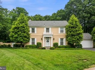 9301 Old Mansion Rd, Alexandria, VA 22309
