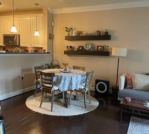 5th image of 3910 Doc Berlin Dr Unit 14
