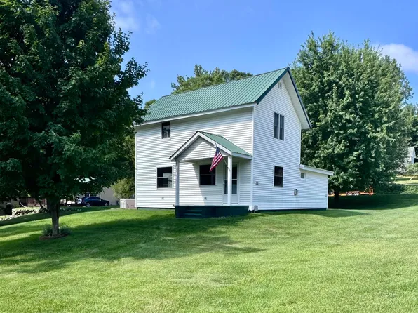 111 W Forrest Home Ave, Bellaire, MI 49615