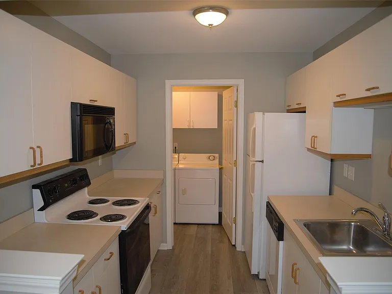 5400 Pine Aires Dr — Photo 6