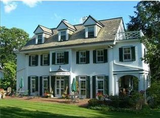 12 Pink House Rd, Sewickley, PA 15143