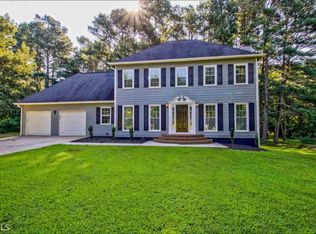 265 Country Squire Dr, Fayetteville, GA 30215
