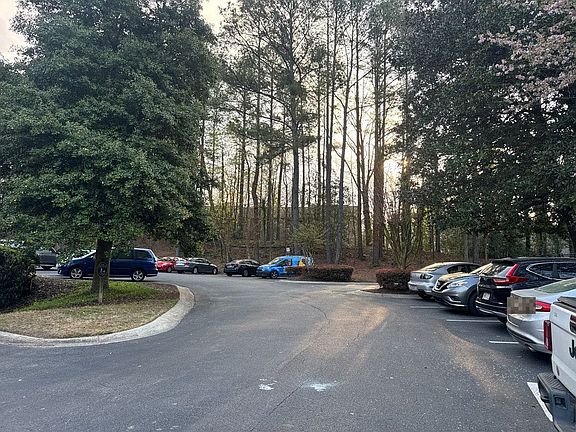 4th image of 6851 Roswell Rd Unit J2